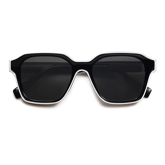 ?Black Square Sunglasses Retro Trendy UV400 Protection